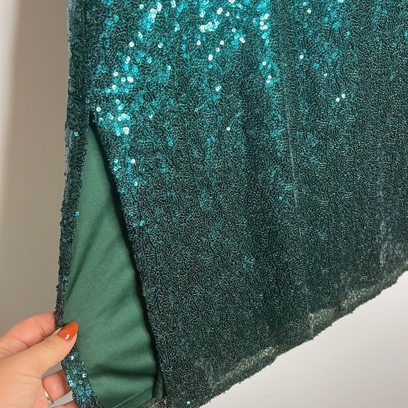 Eloquii Green Sequin MIDI Stretchy Skirt - Picture 7 of 7
